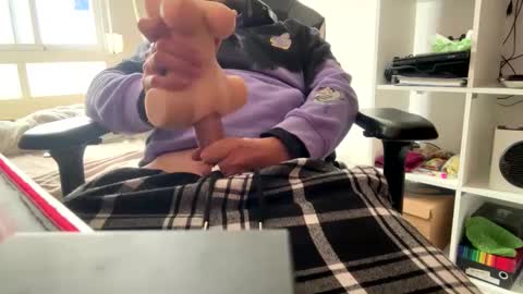 Snapshot of bodyking69 chatting on 03-10-25, 11:21 bodyking69 online show from 03-10-25, 11:21