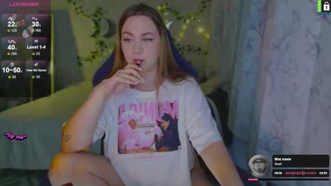  Lina  online show from 11-23-25, 06:30