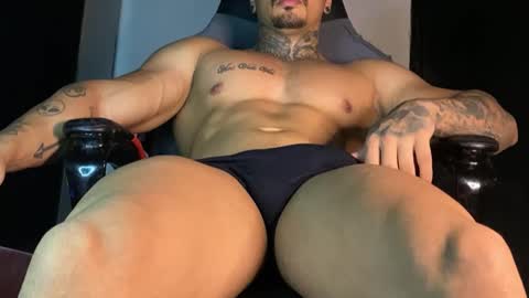 bodymenbr online show from 12-15-25, 09:52