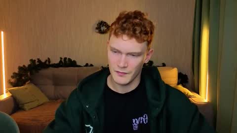 ALEXPVT IS OPEN online show from 12-22-25, 08:50