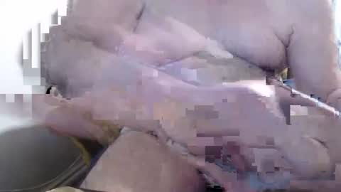 Snapshot of bolbil1 chatting on 12-26-24, 04:21 bolbil1 online show from 12-26-24, 04:21