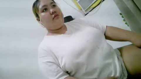 Snapshot of bombastic_darla chatting on 09-09-25, 11:59 bombastic_darla online show from 09-09-25, 11:59
