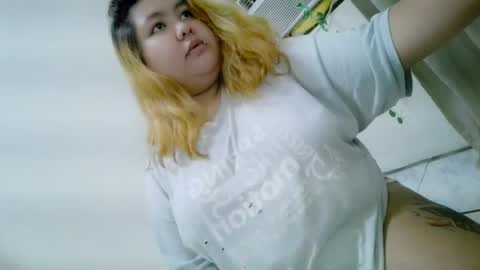 Snapshot of bombastic_darla chatting on 09-17-25, 06:15 bombastic_darla online show from 09-17-25, 06:15