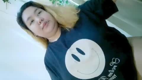 Snapshot of bombastic_darla chatting on 09-18-25, 05:31 bombastic_darla online show from 09-18-25, 05:31