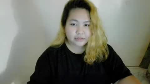 Snapshot of bombastic_darla chatting on 09-22-25, 06:32 bombastic_darla online show from 09-22-25, 06:32