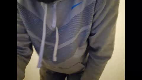 bombinshaman online show from 02-12-25, 06:09