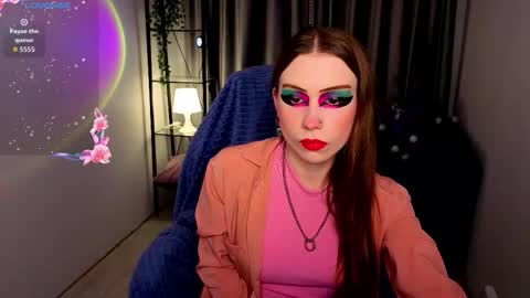 Karen online show from 11-23-25, 01:22