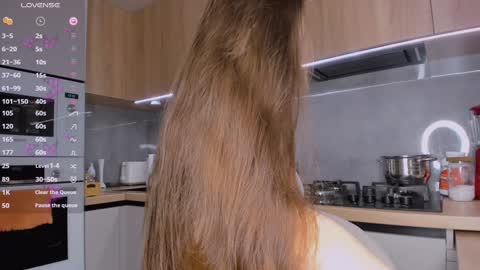 Olly online show from 12-14-24, 03:15