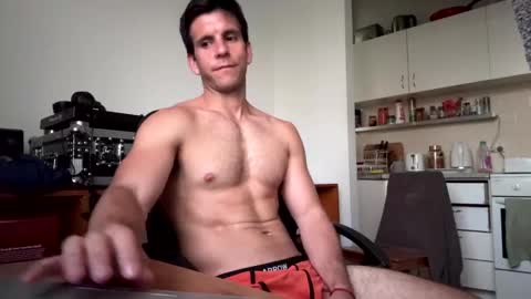 Bondi online show from 12-20-24, 09:11