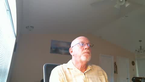 FRECKLES online show from 03-05-25, 10:43