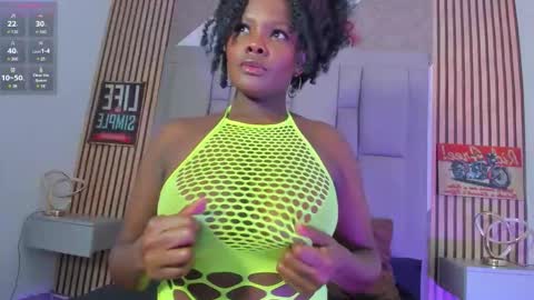 Snapshot of bonimiley chatting on 02-16-26, 07:10 bony online show from 02-16-26, 07:10