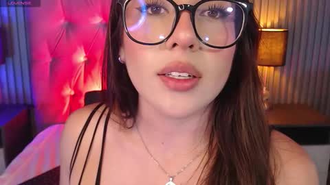 bonnali_lune online show from 11-20-25, 10:42