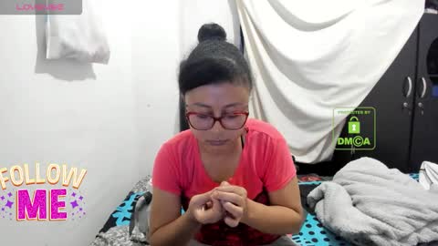 bonnie lam  hello welcome to my room I hope you have fun and you can reach your maximum pleasure here with me online show from 10-11-25, 03:06