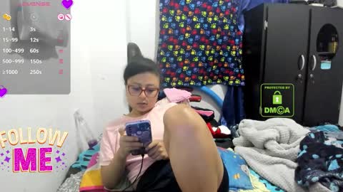 bonnie lam  hello welcome to my room I hope you have fun and you can reach your maximum pleasure here with me online show from 10-20-25, 04:24