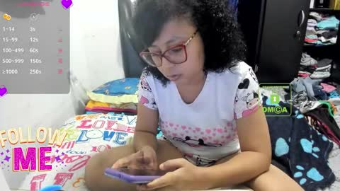 bonnie lam  hello welcome to my room I hope you have fun and you can reach your maximum pleasure here with me online show from 10-21-25, 04:13