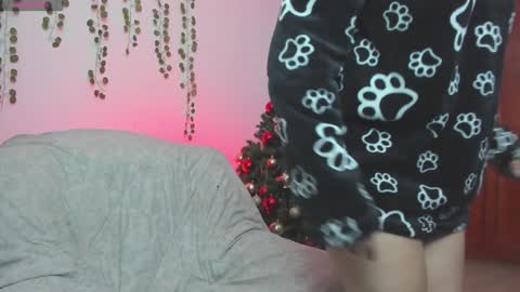 Bonnie Help me reach 500 likes online show from 01-02-25, 10:55