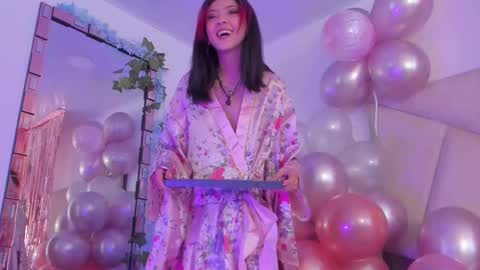   online show from 03-09-25, 02:43