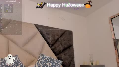   online show from 10-31-25, 11:39