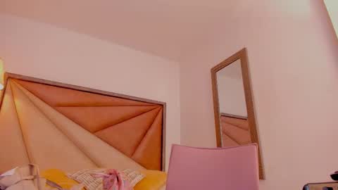   online show from 02-10-26, 11:53