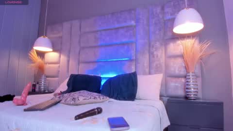 Snapshot of bonnieowen chatting on 02-16-25, 03:05 Bonnie online show from 02-16-25, 03:05