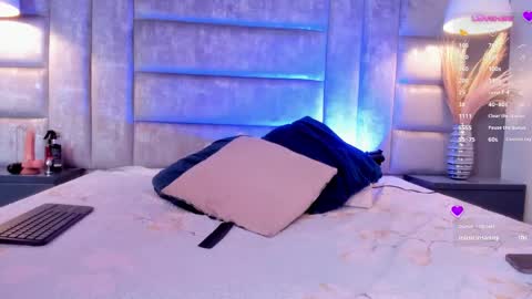 Snapshot of bonnieowen chatting on 03-10-25, 06:23 Bonnie online show from 03-10-25, 06:23