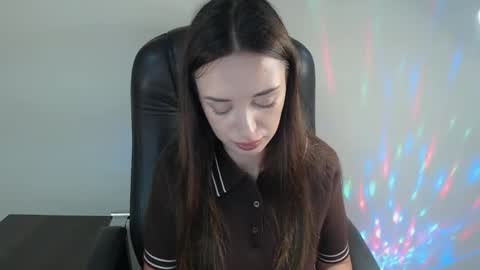 Bonnie online show from 09-19-25, 06:26