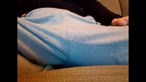 bonny8723 online show from 10-31-25, 05:47