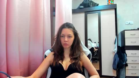 Snapshot of bonny_kimberly chatting on 01-13-25, 06:27 Bonny Kimberly online show from 01-13-25, 06:27