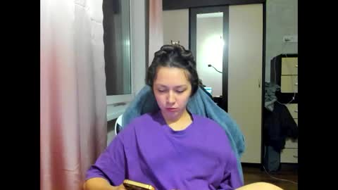 Snapshot of bonny_kimberly chatting on 01-16-25, 10:02 Bonny Kimberly online show from 01-16-25, 10:02