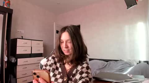 Snapshot of bonny_kimberly chatting on 01-21-25, 12:07 Bonny Kimberly online show from 01-21-25, 12:07