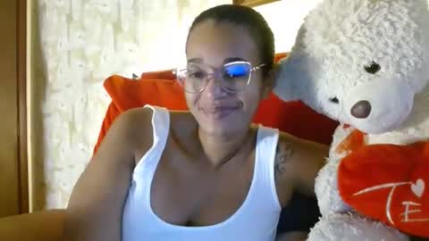 Queen Bon Vivantt online show from 12-27-24, 03:53