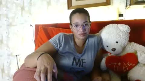 Queen Bon Vivantt online show from 02-18-25, 04:15