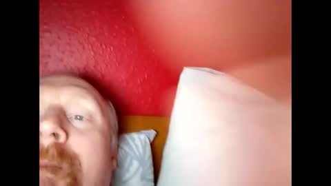 Snapshot of bonzoband chatting on 01-12-25, 10:56 bonzoband online show from 01-12-25, 10:56