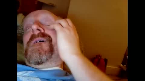 Snapshot of bonzoband chatting on 02-03-25, 02:36 bonzoband online show from 02-03-25, 02:36