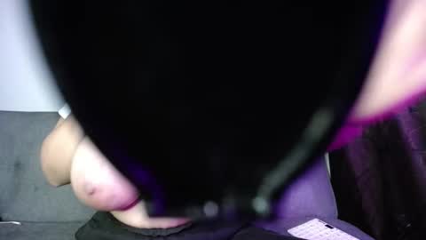 KIM     online show from 02-28-26, 10:55