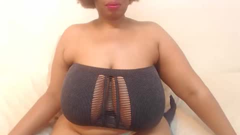 boobyqueen online show from 01-20-25, 10:51