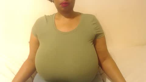 boobyqueen online show from 09-12-25, 03:06