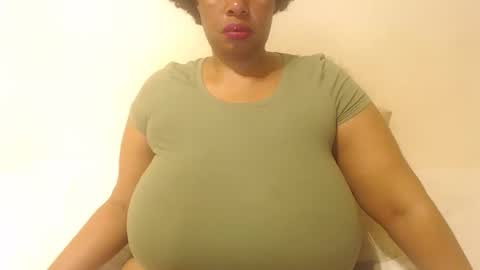 boobyqueen online show from 10-06-25, 06:27