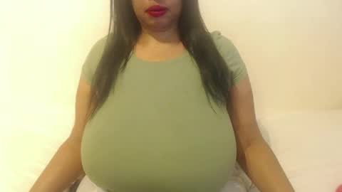 boobyqueen online show from 10-23-25, 09:41