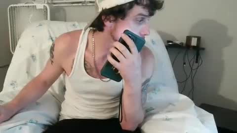 Snapshot of boogieflexxx chatting on 10-05-25, 10:24 boogieflexxx online show from 10-05-25, 10:24