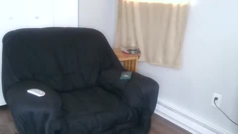 Snapshot of boogieflexxx chatting on 10-15-25, 01:55 boogieflexxx online show from 10-15-25, 01:55