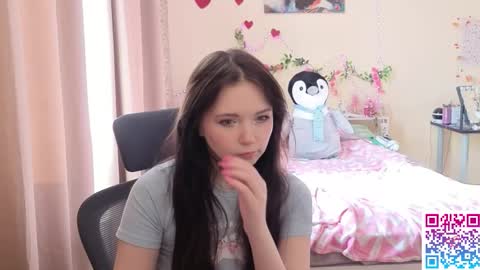 Milena online show from 02-15-26, 07:51