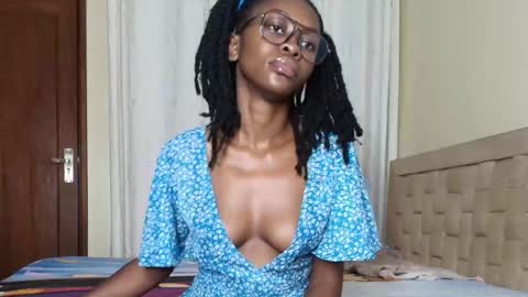 Heather online show from 10-23-25, 02:22