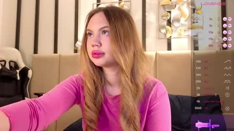 Snapshot of bootytrisha chatting on 12-08-24, 03:00 Trisha online show from 12-08-24, 03:00