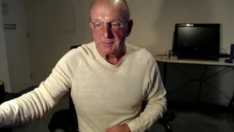 Snapshot of boppy21 chatting on 03-05-25, 06:56 Boppy21 online show from 03-05-25, 06:56