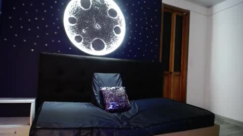 Snapshot of borbuja1 chatting on 10-15-25, 05:18 borbuja online show from 10-15-25, 05:18