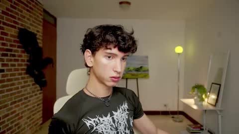 Bream online show from 10-07-25, 10:23