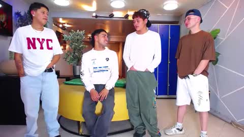 THOMAS AND DAMIAND online show from 10-20-25, 04:13