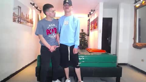 THOMAS AND DAMIAND online show from 12-22-25, 07:22