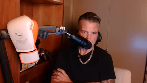 BOSS online show from 10-11-25, 06:12